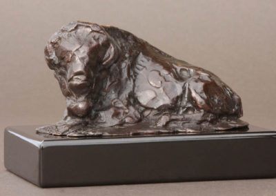 Bull Bison bronze wildlife sculpture George Bumann